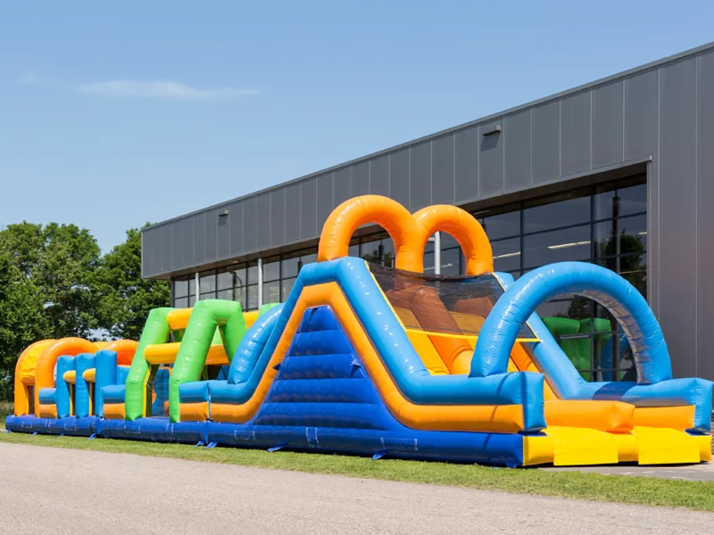 Parcours d'obstacles gonflable double 27m 